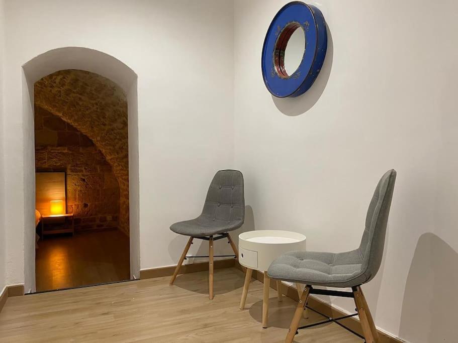 La + Belle Chambre Voutee Au Coeur De Montpellier Bagian luar foto