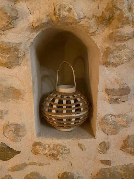 La + Belle Chambre Voutee Au Coeur De Montpellier Bagian luar foto